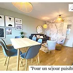 L'eden - Centre Historique - 2ch - Ascenseur - Spacieux 75m2 - 6 Pers - Parking Public En Face