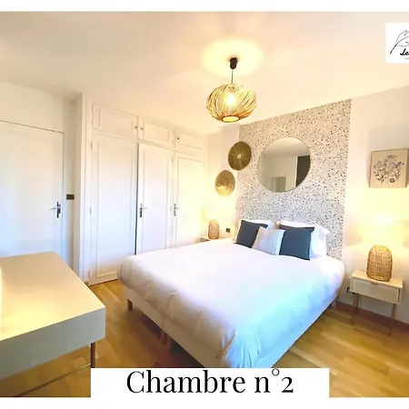 Apartment L'eden - Centre Historique - 2ch - Ascenseur - Spacieux 75m2 - 6 Pers - Parking Public En Face